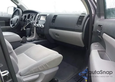 2012 Toyota Sequoia Sr5 5.7L V8 from USA, damaged, VIN 5TDBY5G16CS069063